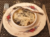 Fricassée d’escargots gratinée au roquefort