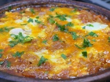 Chakchouka bônoise du printemps- tomates et oignons verts aux œufs brouillés