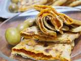 Mahjouba traditionnelle - crêpes salées a la chakchouka aux oignons verts