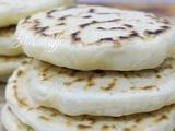 Matloue- galettes spongieuses algeriennes pour burgers et accompagnement