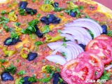 Pizza extra fine au thon- façon lahmacun- pâte à la levure chimique