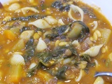 Soupe de lentilles aux épinards et orecchiettes