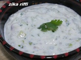 Tzatziki à ma façon- concombre- oignon rouge- persil- yaourt nature et miel pur