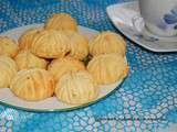 Gâteaux nakache aux amandes et halwat el halkoum