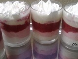 Verrines fraicheur aux fraises et chantilly