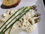Asperges crème de parmesan oeufs durs bien parfumée