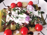 Poireaux vinaigrette burrata, tomates séchées et crème balsamique