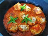 Polpettes à la ricotta, et parmesan sauce tomate au basilic