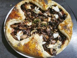 Tarte aux Champignons bruns, Chanterelles et Coppa