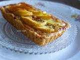 Tartelettes aux pommes caramélisées a la crème d'amandes