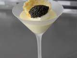 Ile flottante au parmesan et sa quenelle de caviar