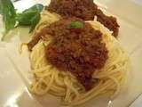 Sauce bolognaise façon  tchitchiliènne  !  et le coulis de tomates  maison 