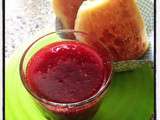 Confiture maison fraises et framboises... Pour des tartines colorées au petit déjeuner