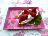 Pain brioché, ricotta, fraises