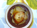 Porridge au chocolat, poire rôtie et gingembre frais
