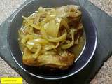 Tajine tendron de veau aux oignons,miel et curry