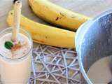 Smoothie à la banane, au miel et à la cannelle avec du son dedans :-)