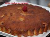 Gateau ultra moelleux aux amandes et framboises de piroulie