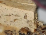 Terrine de volaille fermière aux champignons (11€ pour 8 personnes)