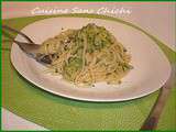 Spaghettis à la carbonara végétarienne aux courgettes