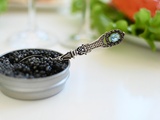 Comment manger du caviar