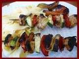 Brochettes de poulet au poivron et au courgette