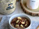 Porridge au chocolat et aux fruits secs