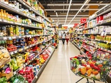 Comment l’inflation redéfinit les habitudes alimentaires des Français : découvrez les aliments délaissés et les nouvelles tendances