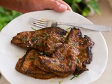 Kebda maklia, steak de foie de veau à la marocaine