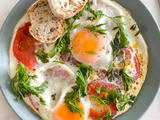 Oeuf et tomates, pour un petit déjeuner salé express