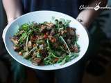 Salade d’aubergines, roquette et graines de sésame