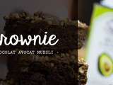 Brownie chocolat noir avocat muesli