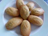 Madeleines au café