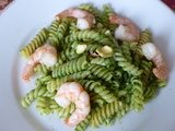 Pâtes au pesto de cresson et crevettes