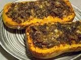 Butternut farcie aux champignons et aux châtaignes