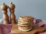 Pancakes à la courgette, saumon fumé et sa sauce au skyr