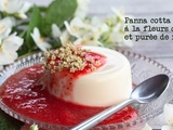 Panna cotta à la fleur de sureau et purée de fraise