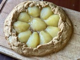 Tarte rustique aux poires pochées