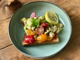 Tartine de salade de haricots blanc & avocat