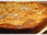 Gâteau aux pommes au rhum et à la cannelle