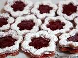 Petits biscuits façon Linzer, pour le calendrier de l'Avent gourmand