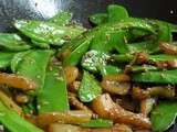 Wok de mange-tout et fenouil