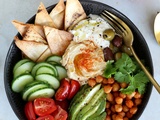 Salade méditerranéenne façon mezze