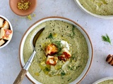 Soupe de brocoli à l’aneth et croûtons de halloumi