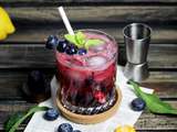 Gin berry tonic