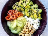 Poke Bowl Saumon, avocat & noix de cajou