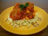 Tajine de boulettes d'agneau aux tomates et abricots secs