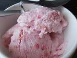 Glace à la framboise sans sorbetière