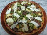 Pizza végétarienne aubergines-courgettes-poivron