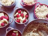 Crumble poires, framboises et chocolat blanc